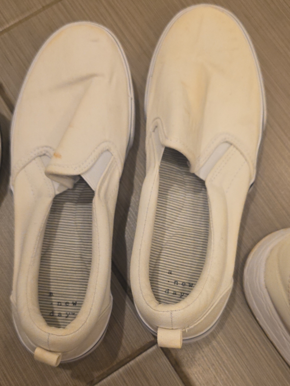 Classic Slip-On Women's Canvas Flats in Off-White